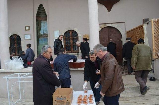 Şehitler D&uuml;zenlenen Programla Anıldı 3