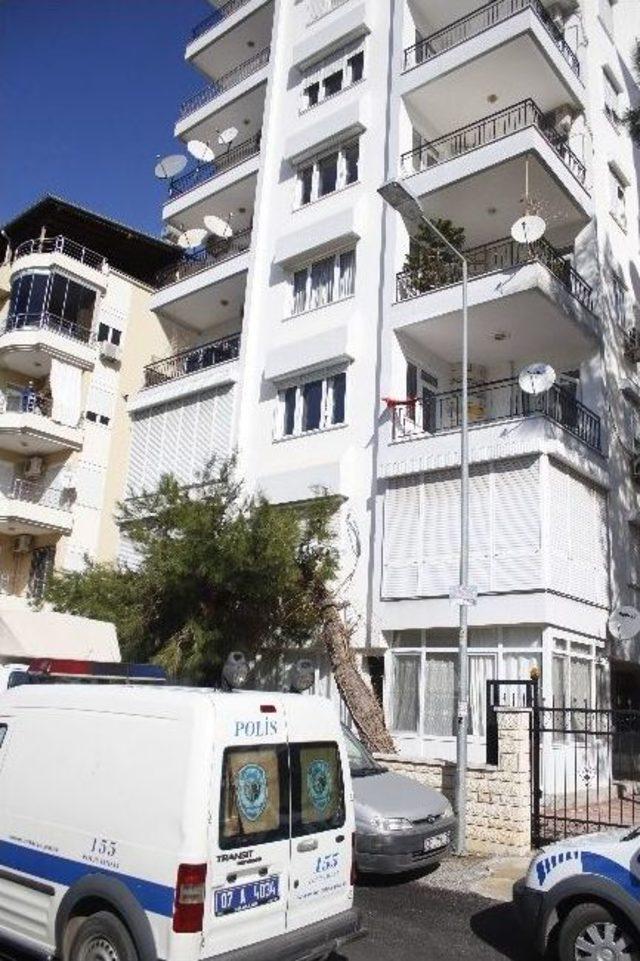 Antalya’da İntihar 1