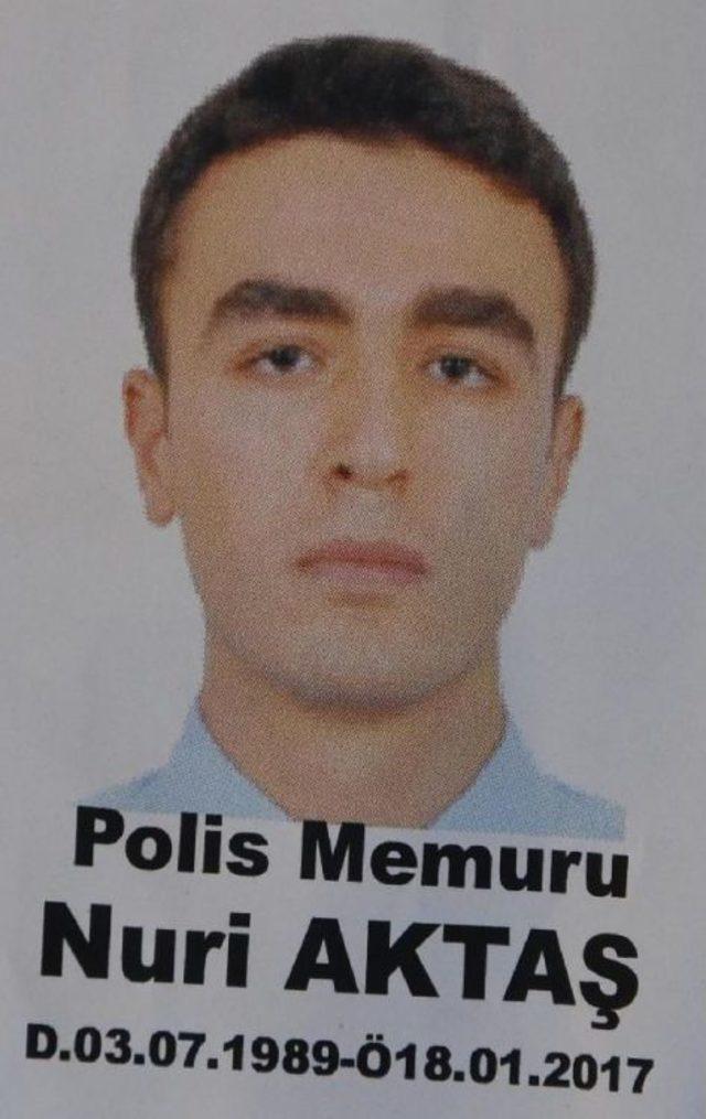 Kazada Ölen Polis Memuru Için Tören (2)