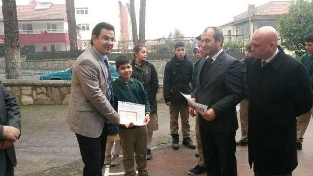 Bozdoğan&rsquo;da İşitme Engelli &Ouml;ğrenciler Karneleri Aldı 1