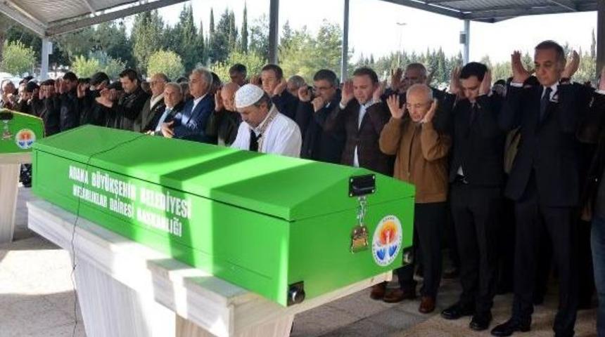L&uuml;tfi Arıboğan'ın Babası Defnedildi