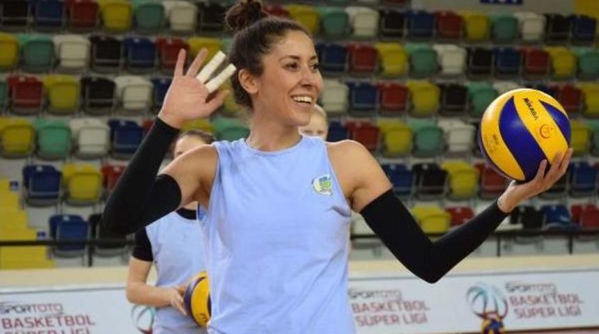 Balıkesir B&uuml;y&uuml;kşehir Belediyespor Sma&ccedil;&ouml;r Filiz'le Anlaştı