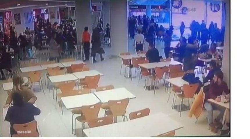 Gazlı I&ccedil;ecek T&uuml;p&uuml;ndeki Ka&ccedil;ak, Avm&rsquo;De Paniğe Neden Oldu