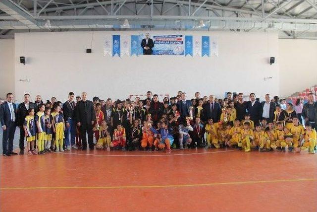 Yıldızlar Futsal Müsabakaları Sona Erdi