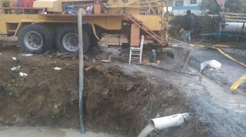 Yaz Aylarında Su Sıkıntısı Yaşanmasın Diye &Ccedil;alışıyorlar