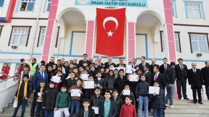 Batman&rsquo;da 170 Bin 673 &Ouml;ğrenci Karne Aldı