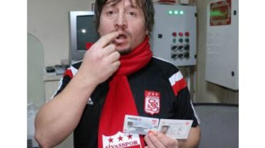 Tff Başkanı Yıldırım Demir&ouml;ren Engelli Taraftara Sahip &Ccedil;ıktı