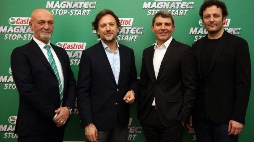 İstanbul Trafiği &rsquo;dur-kalk&rsquo;ta Birinci Oldu