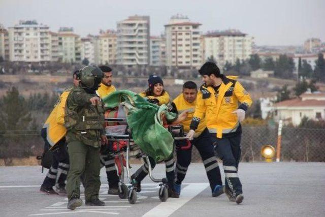 Deaş, El Bab'da Bombalı Araçla Saldırdı: 5 Şehit, 9 Yaralı (3) - Yeniden