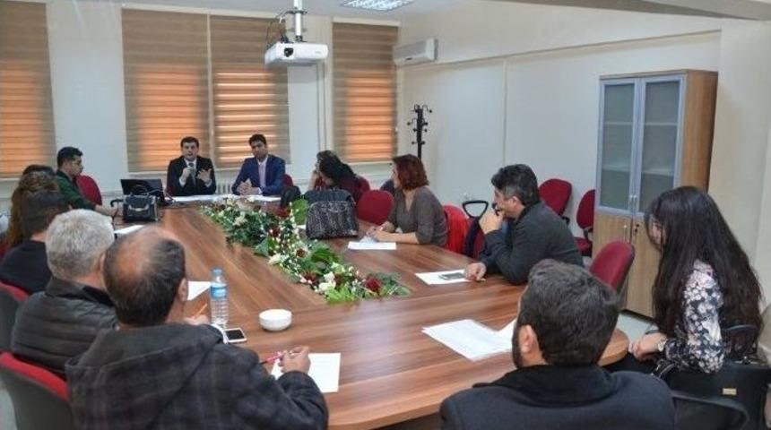 M&uuml;d&uuml;r Boz&ccedil;elik, Kreş Ve G&uuml;nd&uuml;z Bakımevi Temsilcileriyle Bir Araya Geldi