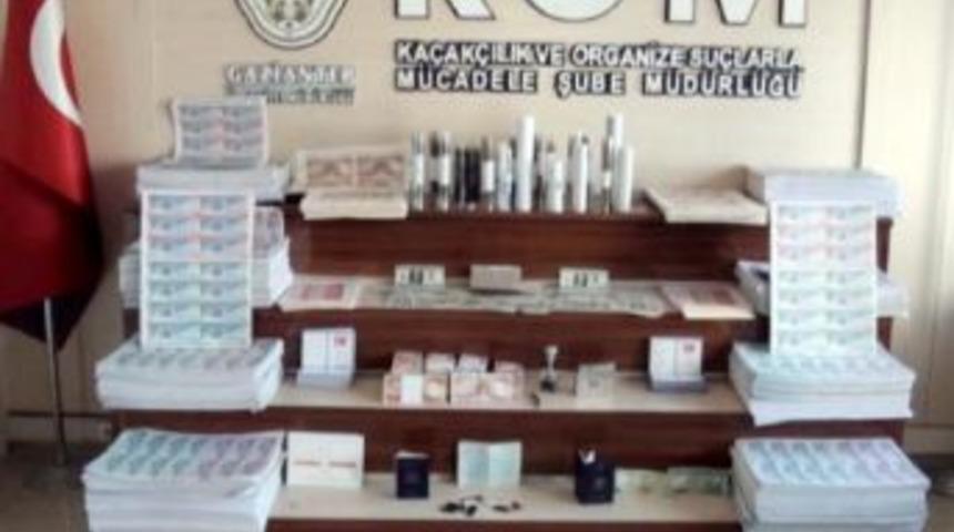 Gaziantep'te Sahtecilik Operasyonu: 4 G&ouml;zaltı