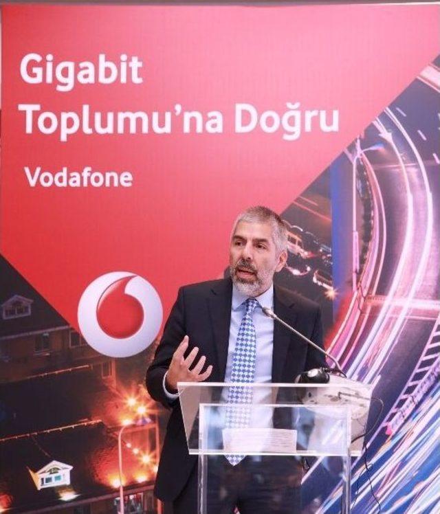 Vodafone’dan İş Dünyasına ‘gigabit Toplumu’ Çağrısı