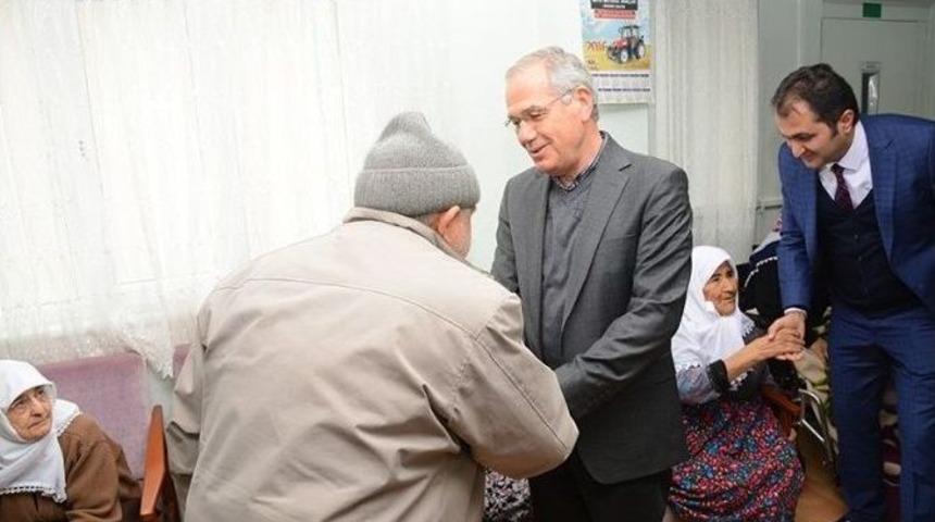 Acar Buhurcular Huzurevini Ziyaret Etti