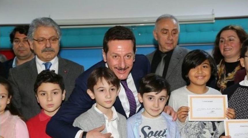 Başkan Tok, Miniklerin Karne Sevincini Paylaştı