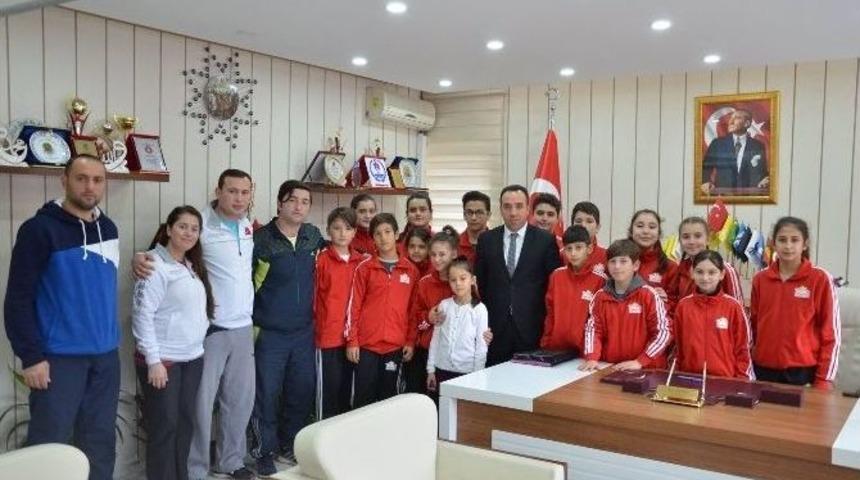 Bilecik Temsilcisi Masa Tenisi Ve Judo Takımları Analig&rsquo;e Uğurlandı