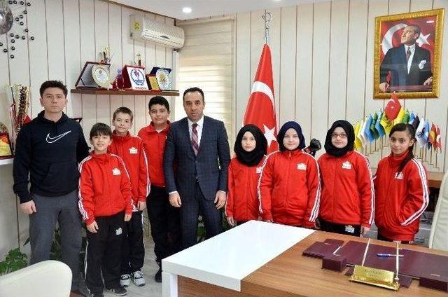 Bilecik Temsilcisi Masa Tenisi Ve Judo Takımları Analig’e Uğurlandı