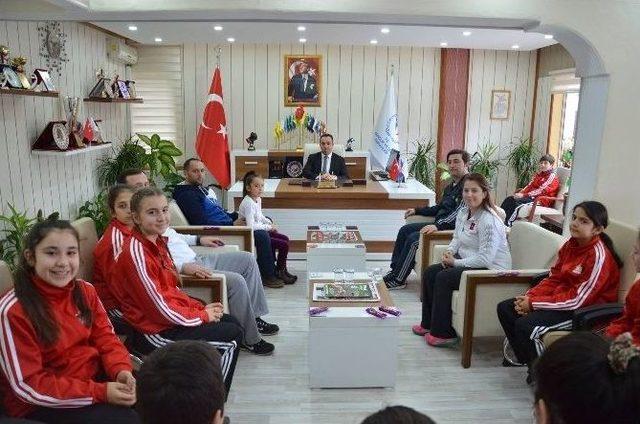 Bilecik Temsilcisi Masa Tenisi Ve Judo Takımları Analig’e Uğurlandı