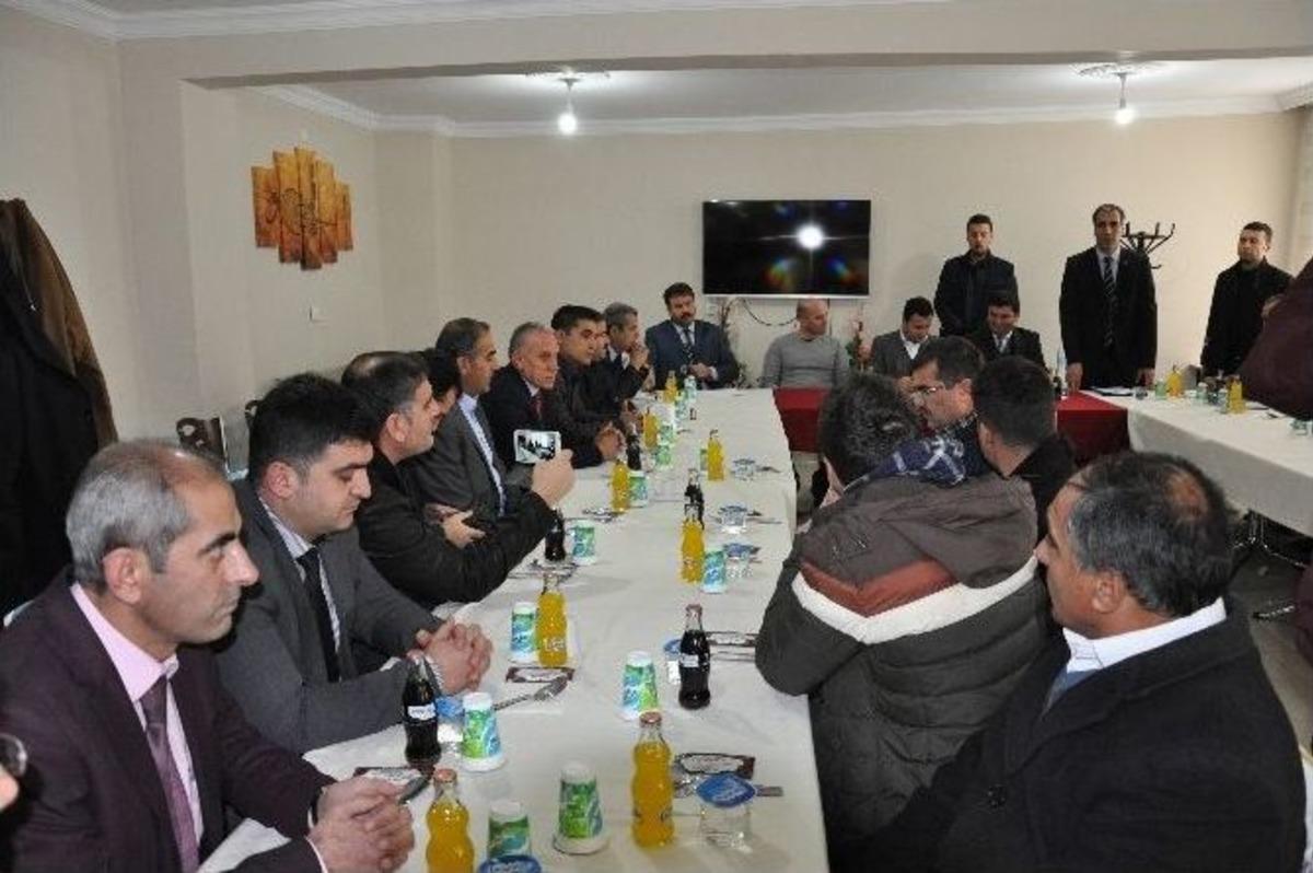 Bilican Spor Kul&uuml;b&uuml;nden İl&ccedil;e Protokol&uuml;ne Yemek