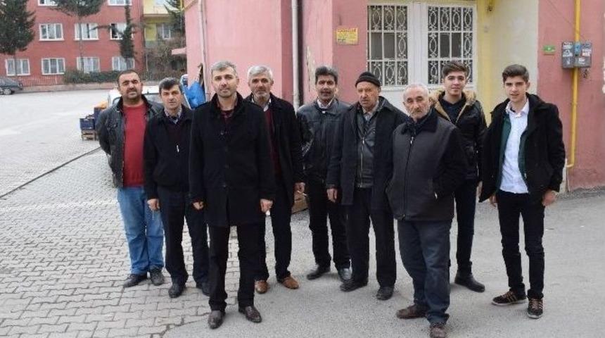 Elektrik Kesintileri Mahalleliyi Bezdirdi