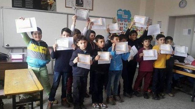 Afyonkarahisar&rsquo;da, 133 Bin 800 &Ouml;ğrenci Yarıyıl Tatiline Girdi 1