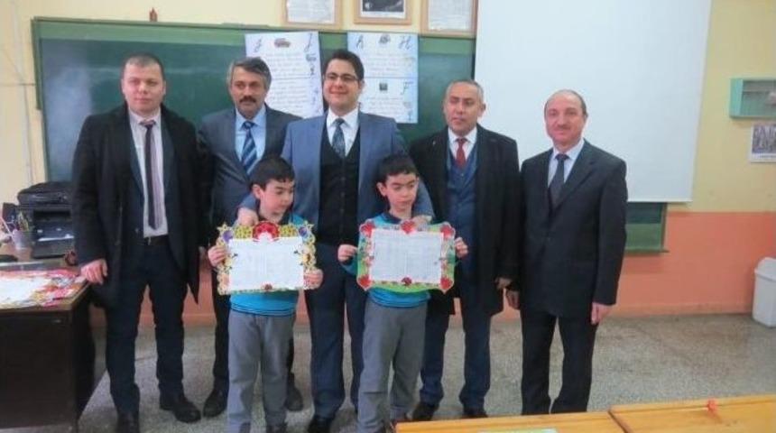 Daday&rsquo;da &Ouml;ğrenciler Karne Heyecanı Yaşadı