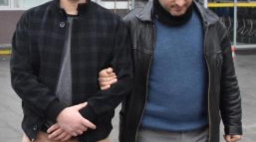 3'&uuml;nc&uuml; Ana Jet &Uuml;s Komutanlığı'na Fet&ouml; Operasyonunda 3 Tutuklama