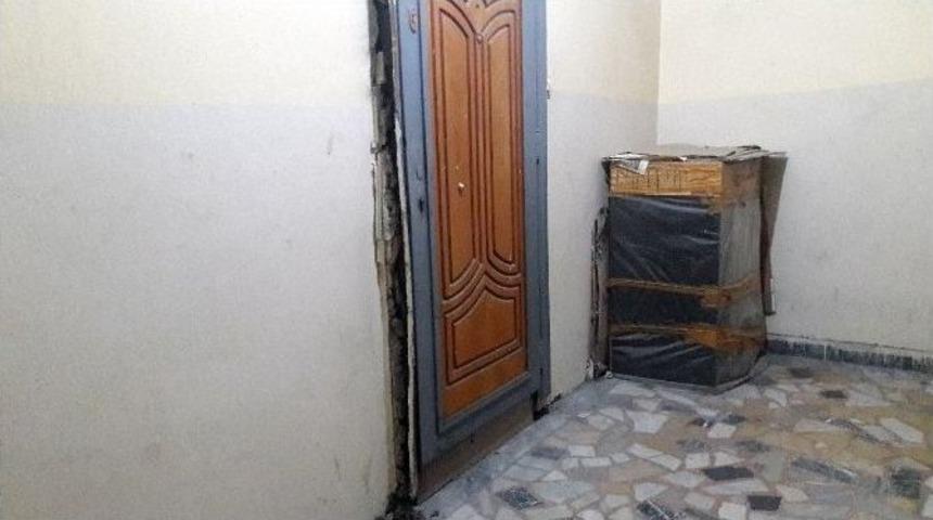 (&ouml;zel Haber) Aynı İş Hanına Altıncı Kez Giren Hırsızlar Kamerada