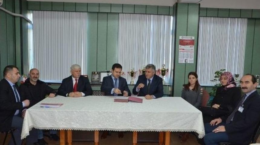 Of&rsquo;ta Mesleki Ve Teknik Eğitim Okul Y&ouml;netim Kurulu Oluşturuldu