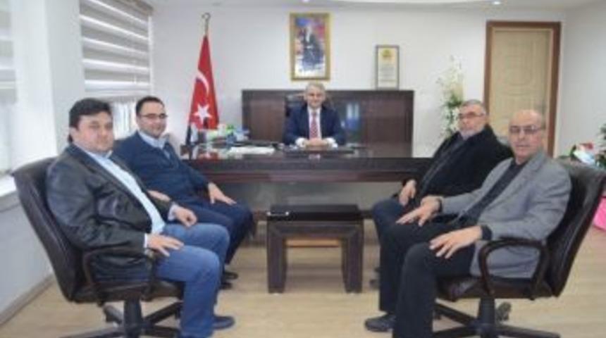 Kaymakam G&uuml;ven Ak Partilileri Ağırladı