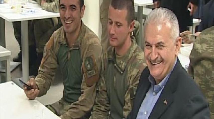 Şehit Topal, Yılbaşında Başbakan Ile Tanışıp Yemek Yemişti