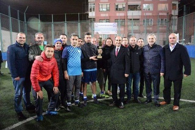 Birimler Arası Turnuvada Dostluk Kazandı 1