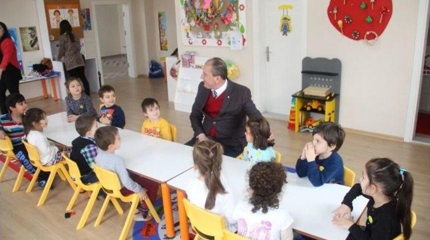 Miniklerin İlk Karne Heyecanı