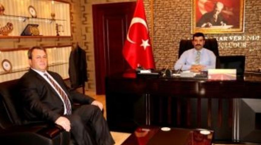 Yeni Emniyet M&uuml;d&uuml;r&uuml;nden Kaymakam Yosunkaya&rsquo;ya Ziyaret