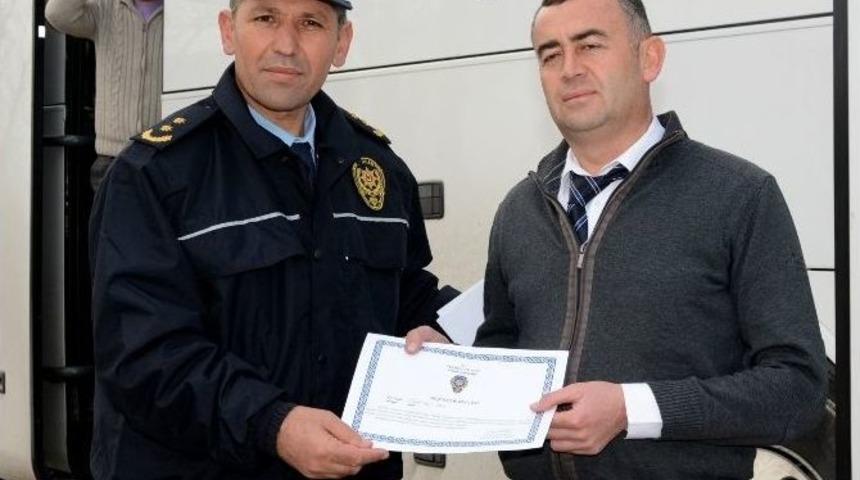 (&ouml;zel Haber) Yolcu Otob&uuml;slerinde Sivil Polis Uygulaması