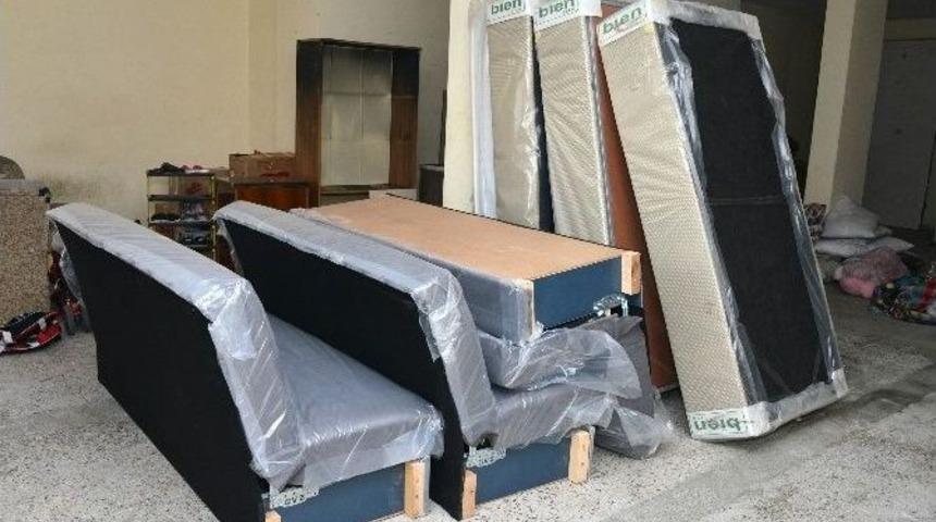 İha&rsquo;nın Haberi Ses Getirdi, Yangın Mağduru Aileye B&uuml;y&uuml;kşehir Belediyesi Yardım Etti