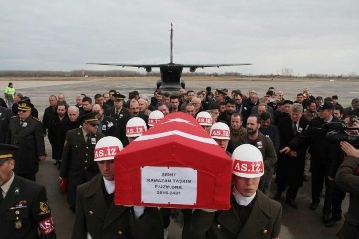 El Bab Şehidi Ramazan Taşkın&rsquo;ın Cenazesi Samsun&rsquo;da
