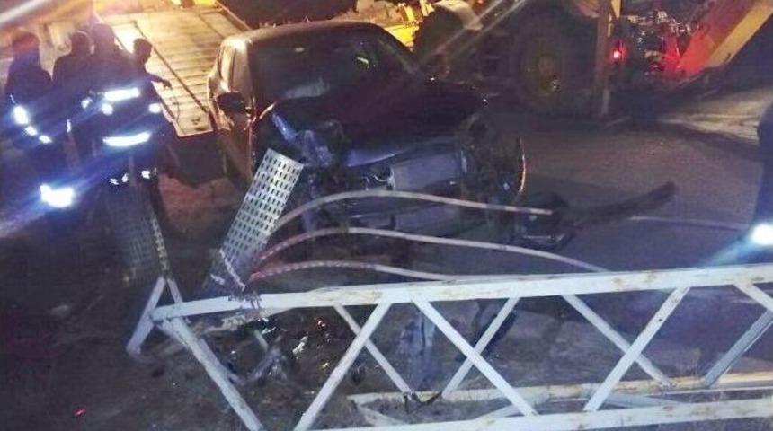 Otomobil Elektrik Direğine &Ccedil;arptı