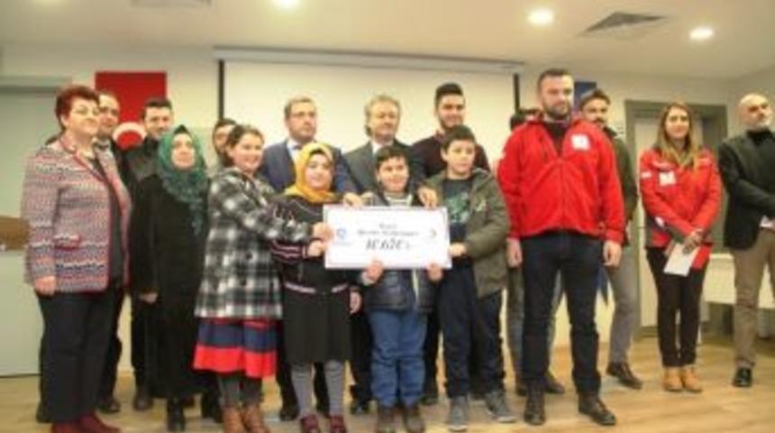 &Ouml;ğrenciler Har&ccedil;lıklarını Halep&rsquo;e Bağışladı
