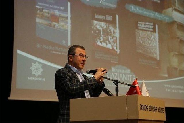 Gazik&uuml;lt&uuml;r&rsquo;den Kitap Tanıtımı Ve Fotoğraf Sergisi 2
