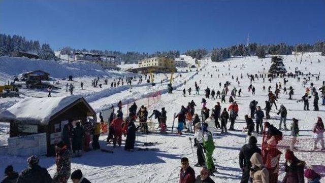 Uludağ'da Sömestir Yoğunluğu