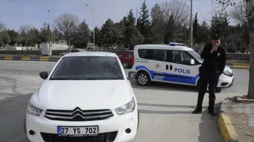 Gaziantep'te Silahlı Kavga: 1 &Ouml;l&uuml;, 3 G&ouml;zaltı