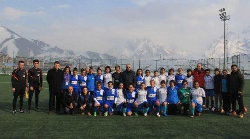 Hakkari G&uuml;c&uuml; Spor: 6 - Ağrı Birlikspor: 0