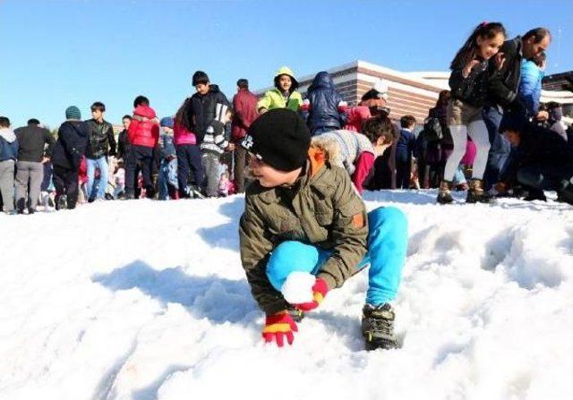 Manavgat ta Karlı Karne Şenliği 1