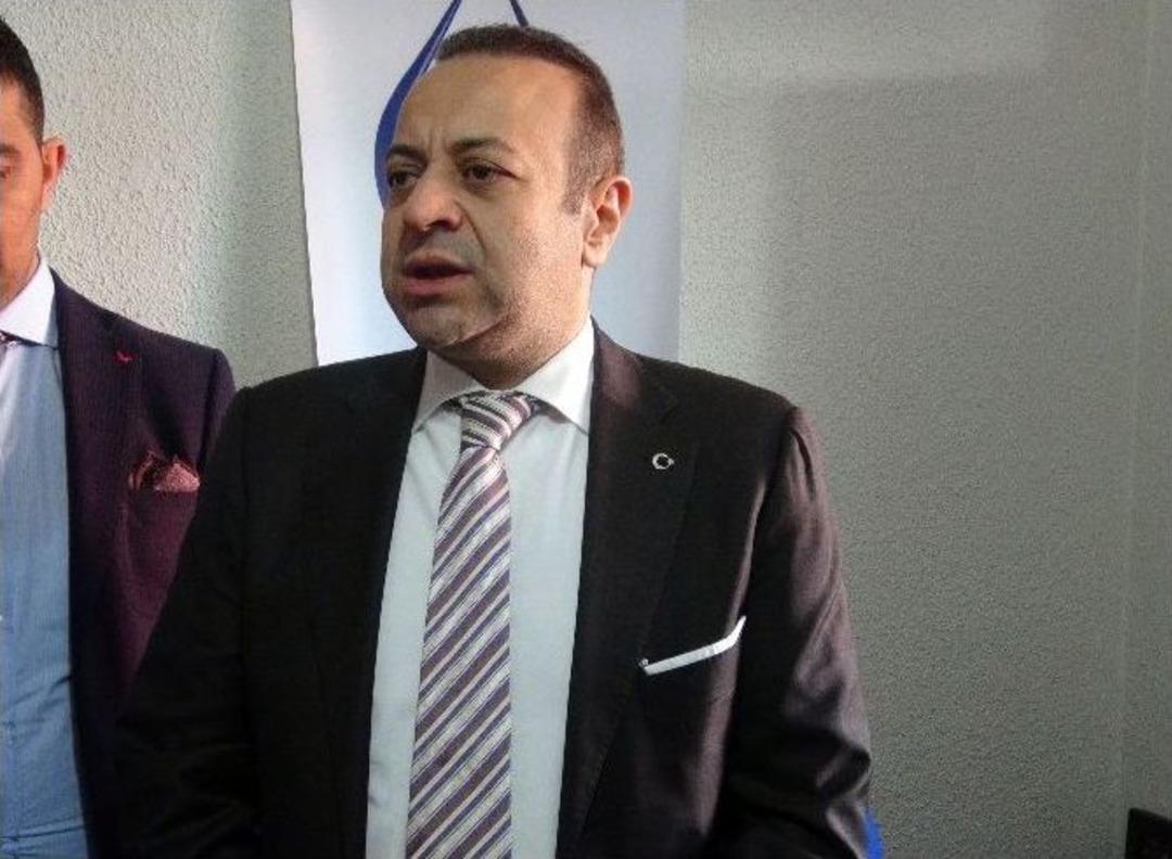 Eski Avrupa Birliği Bakanı Egemen Bağış&rsquo;a Gen&ccedil;lerden Yoğun İlgi