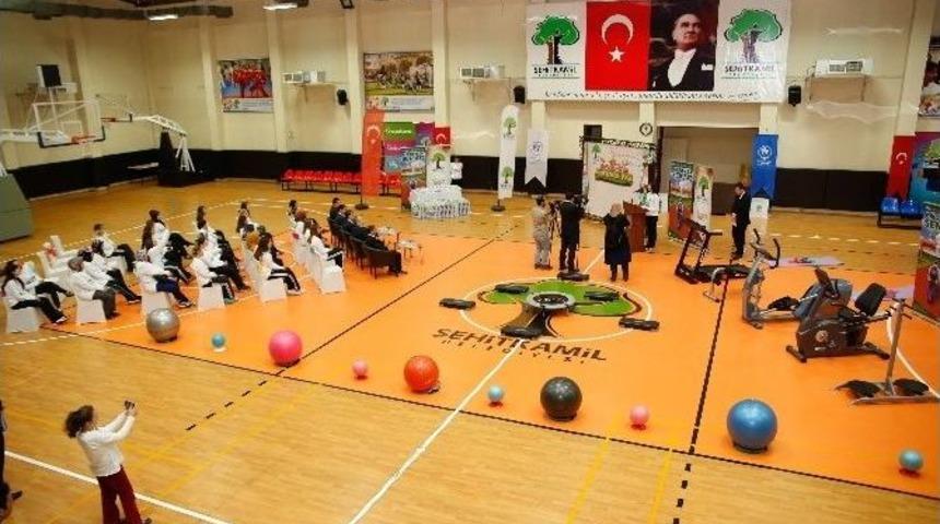 Şehitkamil&rsquo;de En &Ccedil;ok Kilo Veren Bayanlar &Ouml;d&uuml;llendirildi