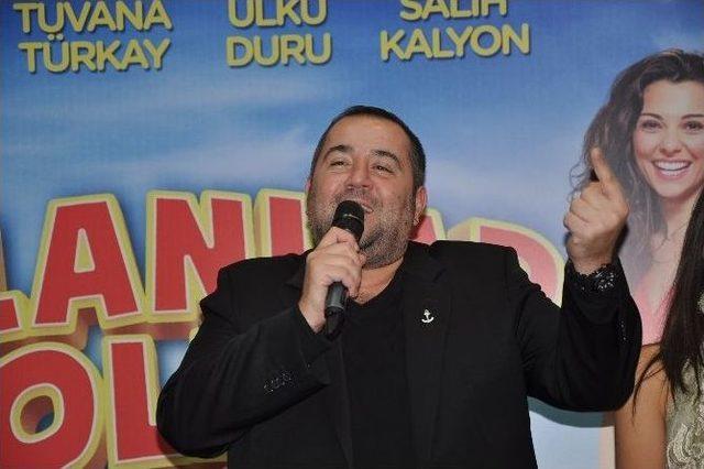 ’olanlar Oldu’ İzmir Galası Yapıldı