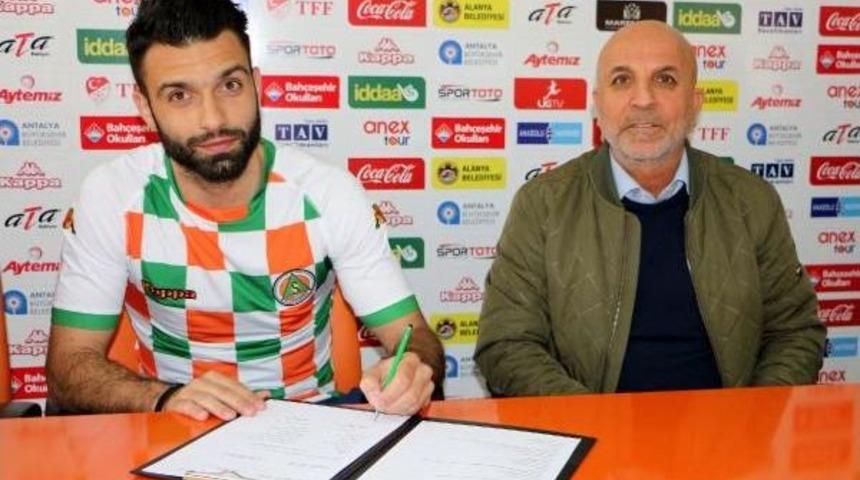 Aytemiz Alanyaspor Yunan Stoper Tzavellas Ile 2.5 Yıllık S&ouml;zleşme Imzaladı