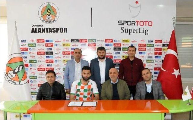 Aytemiz Alanyaspor Tzavellas’ı Renklerine Bağladı