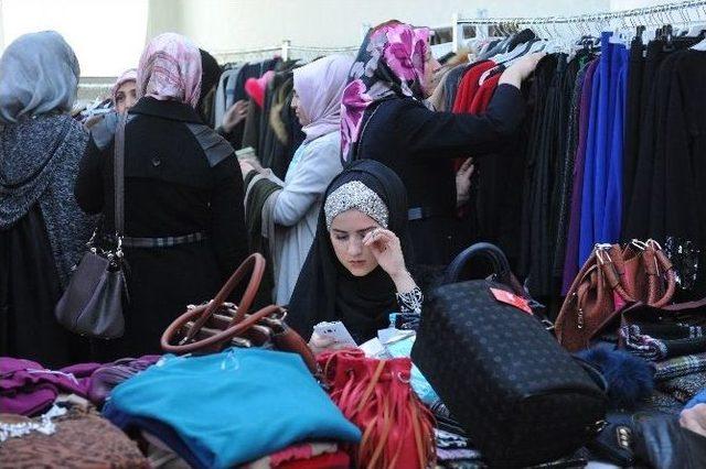 Bursa’da İndirim Çılgınlığı 1