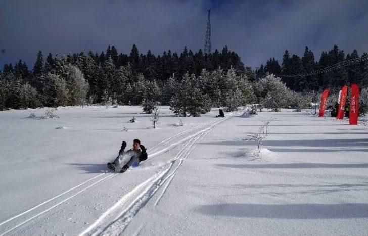 Küre’de Geleneksel Hızlı Kızak Yarışları Düzenlendi G3